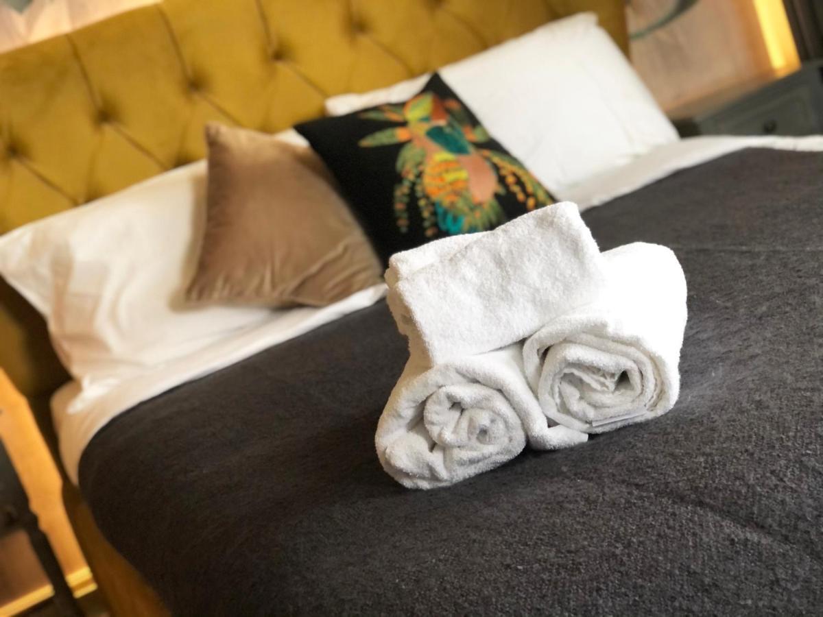 Bed and Breakfast The Hive At Poppi-Red Hawkshead Exteriér fotografie