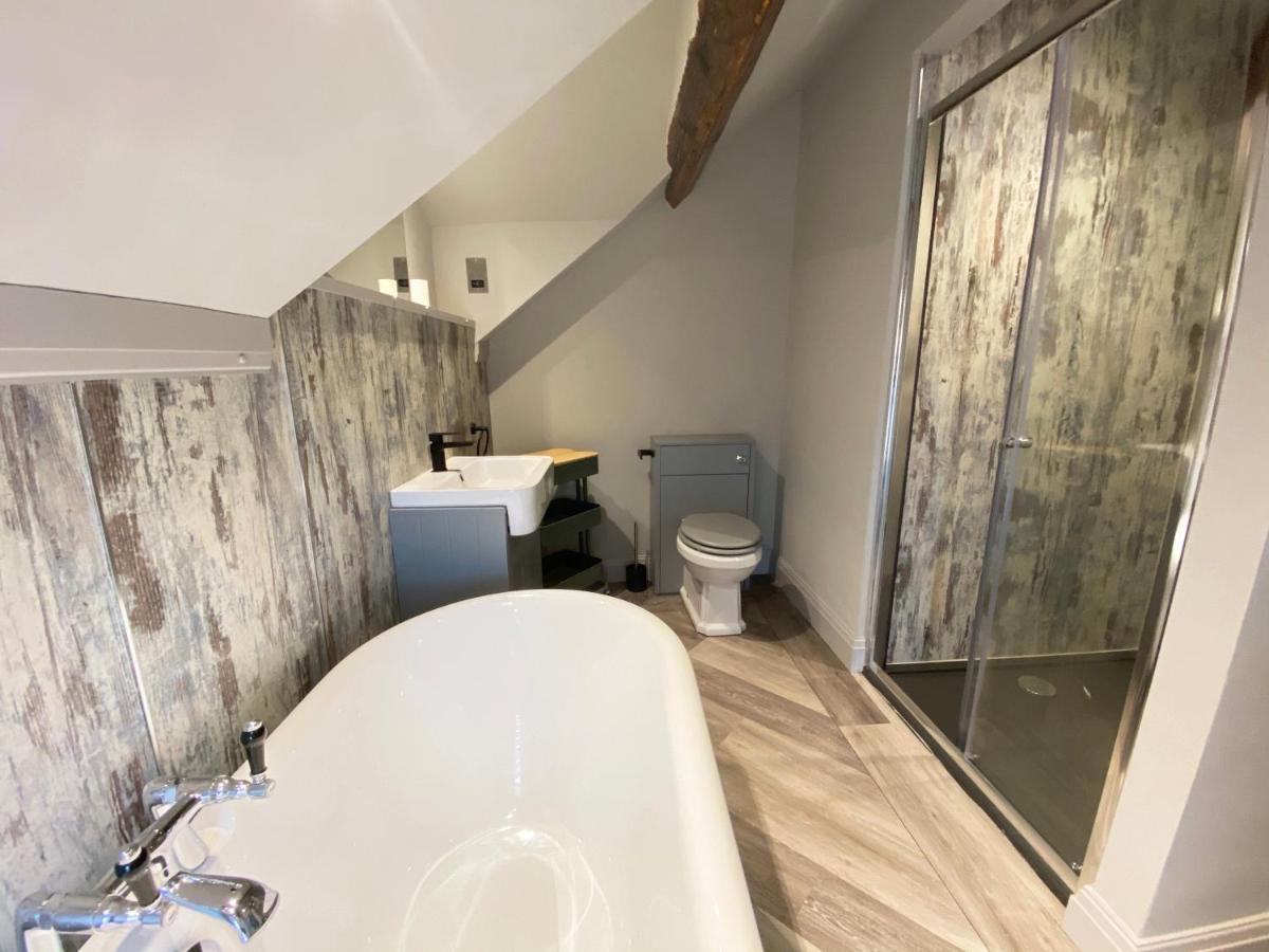 Bed and Breakfast The Hive At Poppi-Red Hawkshead Exteriér fotografie